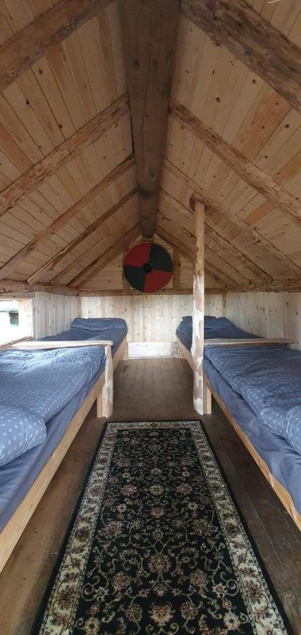 Vittfarnas Hird Vikingaby Bed and Breakfast Sosdala Exterior foto